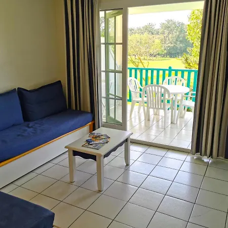 La Terrasse De La Rotonde